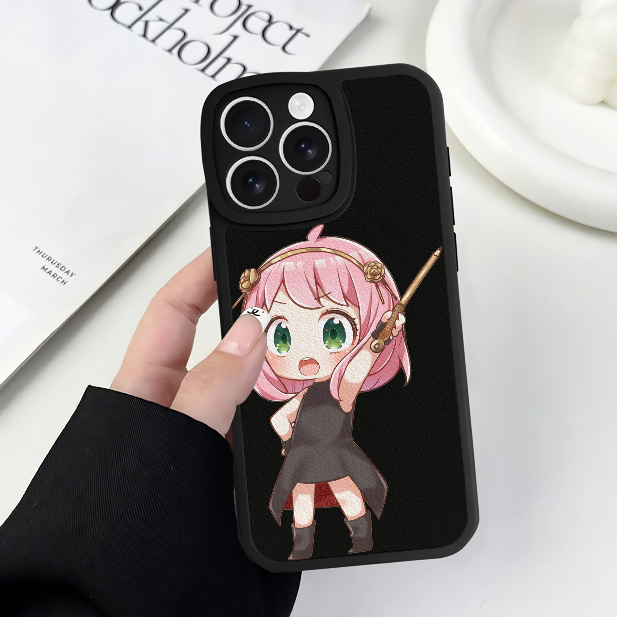 （画像用） SPY×FAMILY间谍家家酒 【iPhone 16シリーズ対応】シリコンスマホケース（レザー調） 材質：シリコン